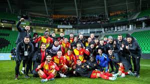 Göztepe, Sakaryaspor’u mağlup ederek Süper Lig’e bir adım daha yaklaştı