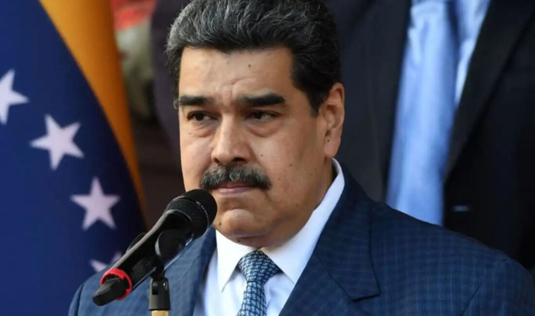 Nicolas Maduro: ABD ve Arjantin Kargo Uçağımızı Çaldı