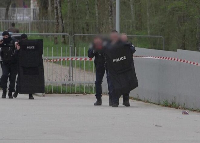 Fransız polisinden terör tatbikatı