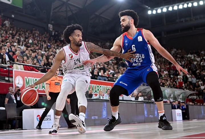 Anadolu Efes – Pınar Karşıyaka maçı ne zaman, saat kaçta, hangi kanalda? Play-off yarı finalde ilk maç!