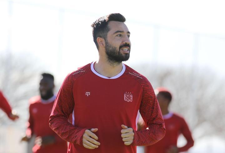 Sözleşmesi sona ermişti! Sivasspor’a veda etti…