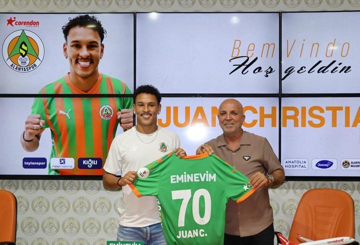 Alanyaspor, Juan Christian’ı transfer etti